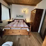 Appartement Hochkönig 6 *